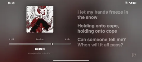 Apple music now playing screen (iOS 26) screenshot 3